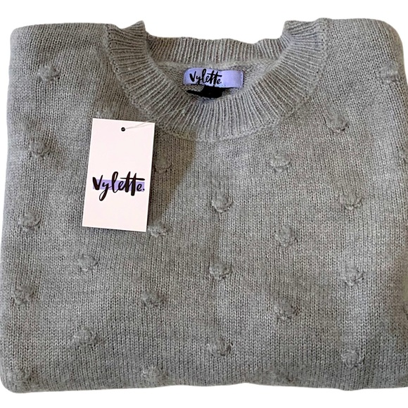 Vylette Sweaters - Vylette Heather Gray Bauble Stitch Pom Pom Sweater Junior M